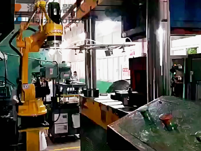 機器人沖床自動化